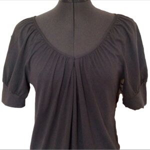 Bcbgmaxazria Sweet V-neck gray top with raglan banded sleeves Size S